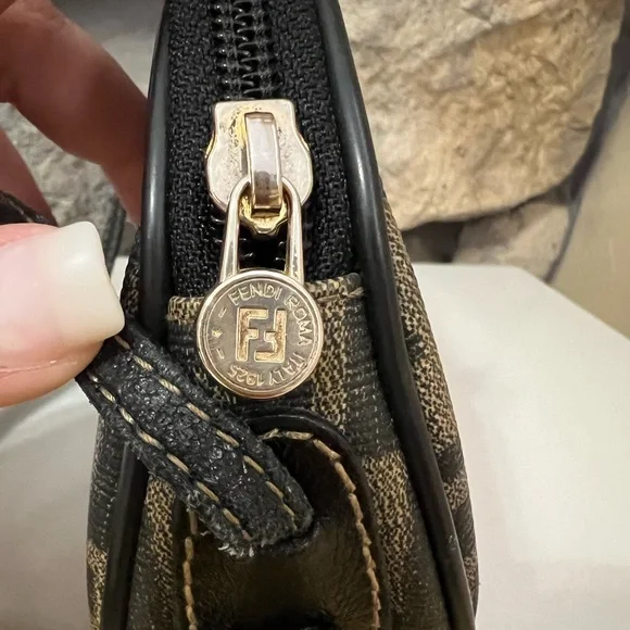 Vintage Fendi Zucca Mini Crossbody Clutch Bag - Picture 7 of 16